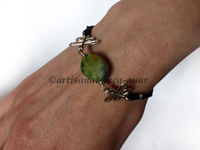 CHENJIRA Animal Crossed Bracelet With Cute Figurine, Metal Bracelet