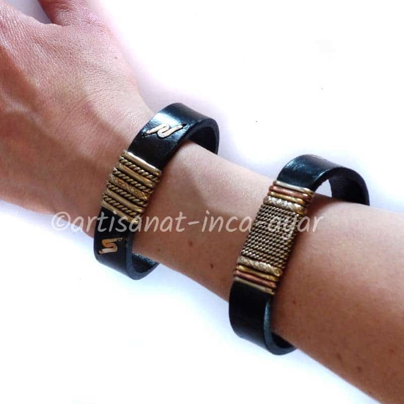 Bracelet en cuir noir épais et décor en métal