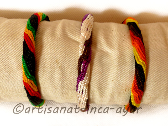 Bracelets rond en macramé - coloris au choix