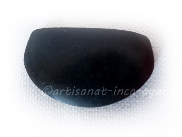Pierre d'onyx noir