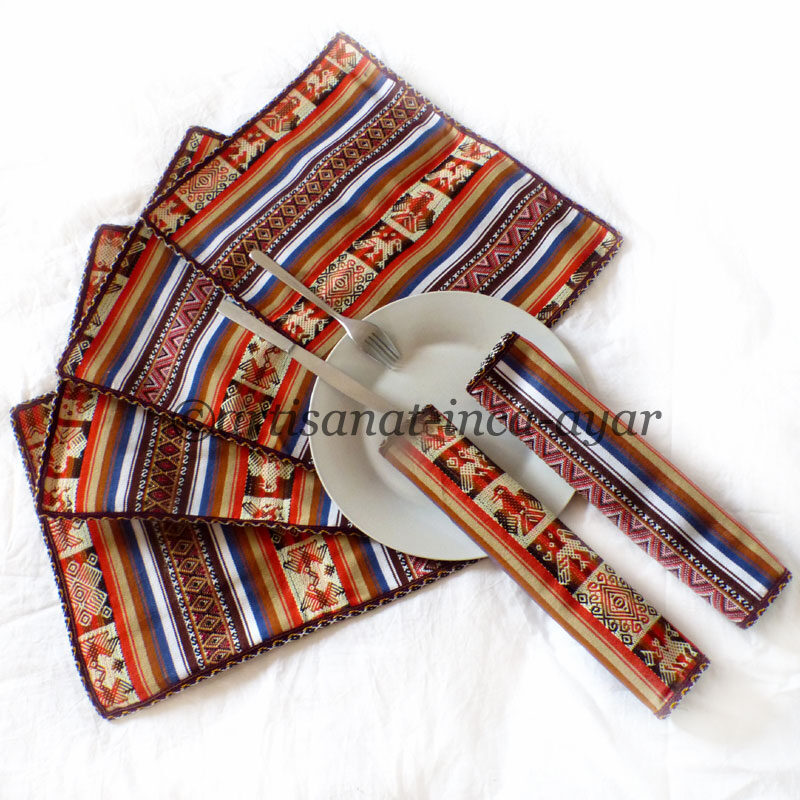 Sets de table en tissu péruvien marron blanc et bleu