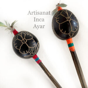 Maracas chamanique shipibo en graine motif ayahuasca