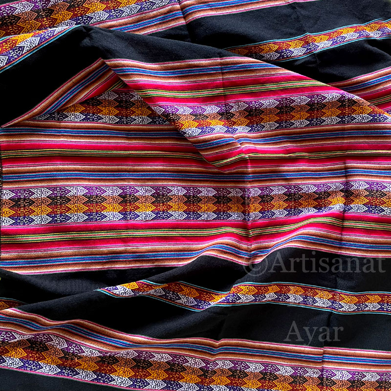 Tissu péruvien noir et multicolore - taille au choix