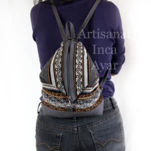 Sac à dos en velours type daim et tissu péruvien gris